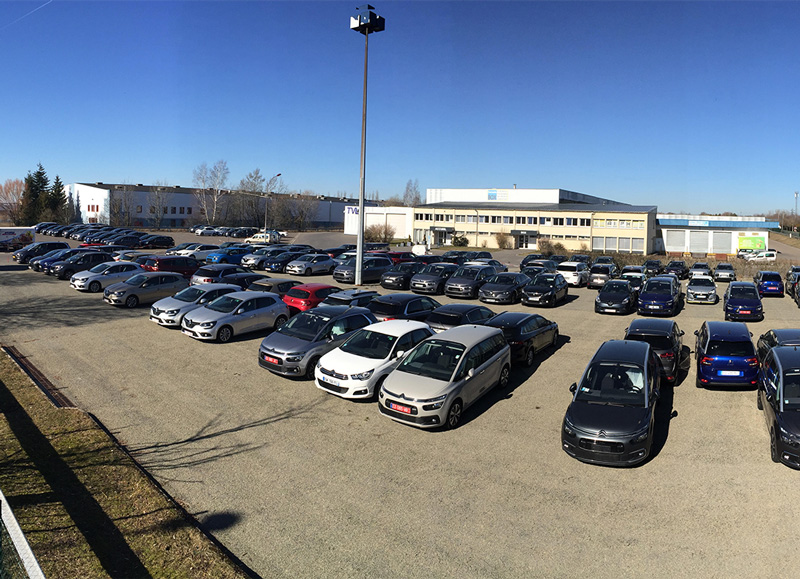 Parking extérieur 800 véhicules